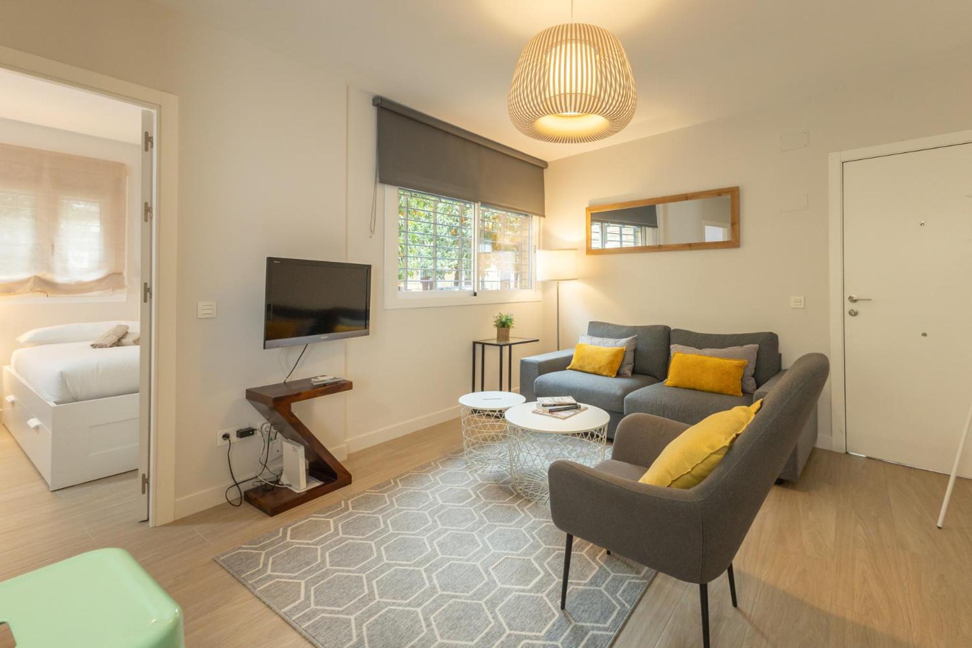 Charming Apartment With Private Patio At Plaza De Espana By Ocityzen Севілья Екстер'єр фото